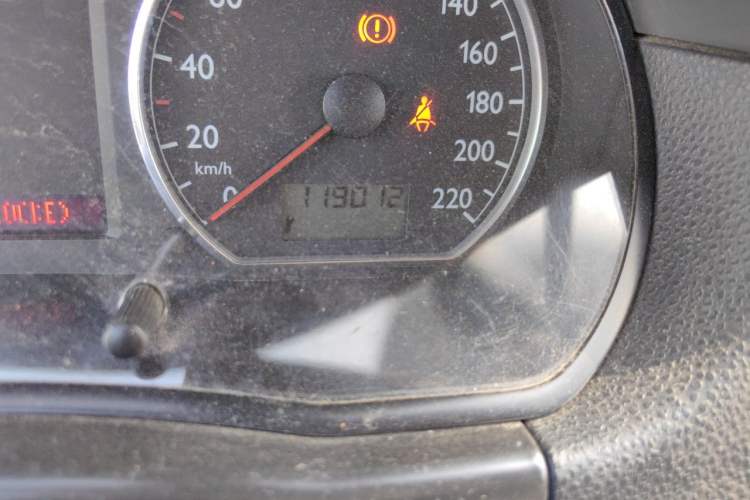 Used Volkswagen Polo 2011 Jingqu 1.6L Automatic Siku Edition Odometer Close Up