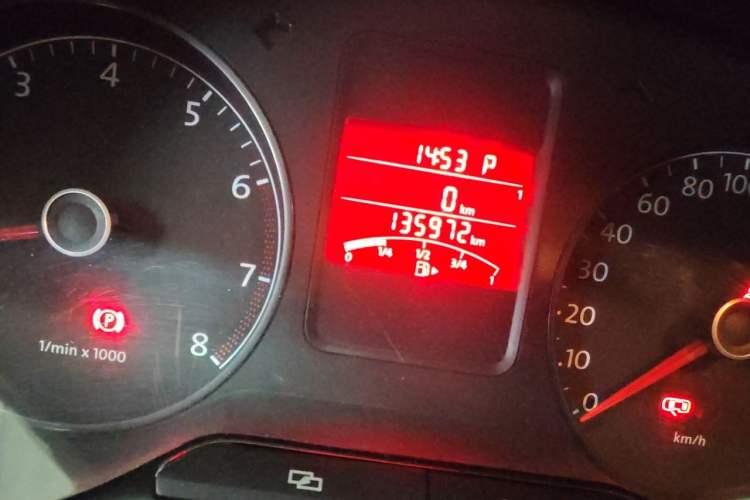 Used Volkswagen Polo 2011 1.4L Automatic ZhiCool Edition Odometer Close Up