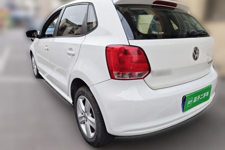 Used Volkswagen Polo 2011 1.6L Manual ZhiShang Edition Rear Left 45 Deg