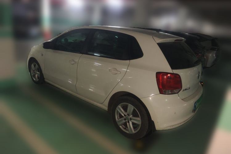 Used Volkswagen Polo 2011 1.6L Automatic ZhiShang Version Rear Left 45 Deg