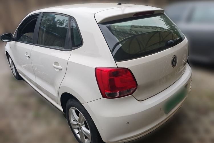 Used Volkswagen Polo 2011 1.6L Manual ZhiShang Edition Rear Left 45 Deg