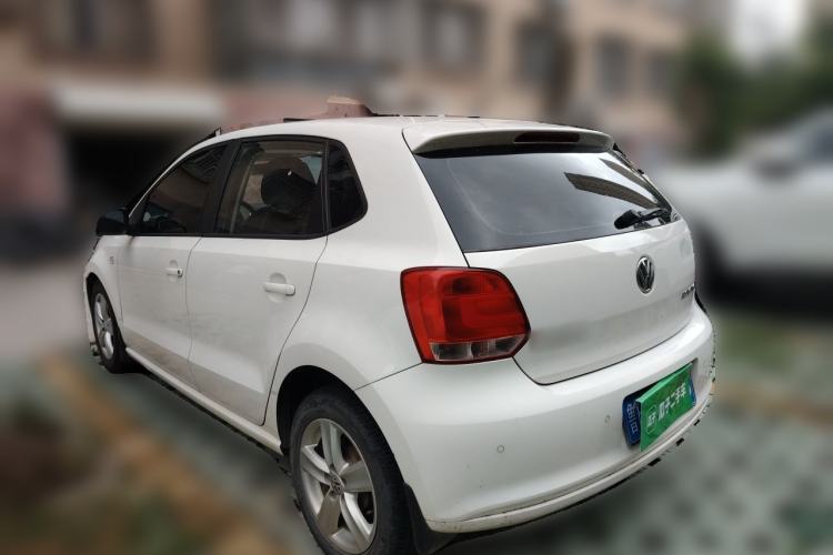 Used Volkswagen Polo 2011 1.6L Manual ZhiShang Edition Rear Left 45 Deg