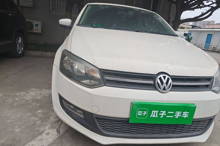 Used Volkswagen Polo 2011 1.6L Automatic ZhiShang Version Right Front Headlight