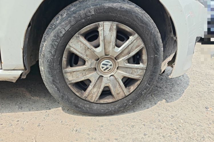 Used Volkswagen Polo 2011 1.4L Manual ZhiLe Edition Right Front Wheel Hub
