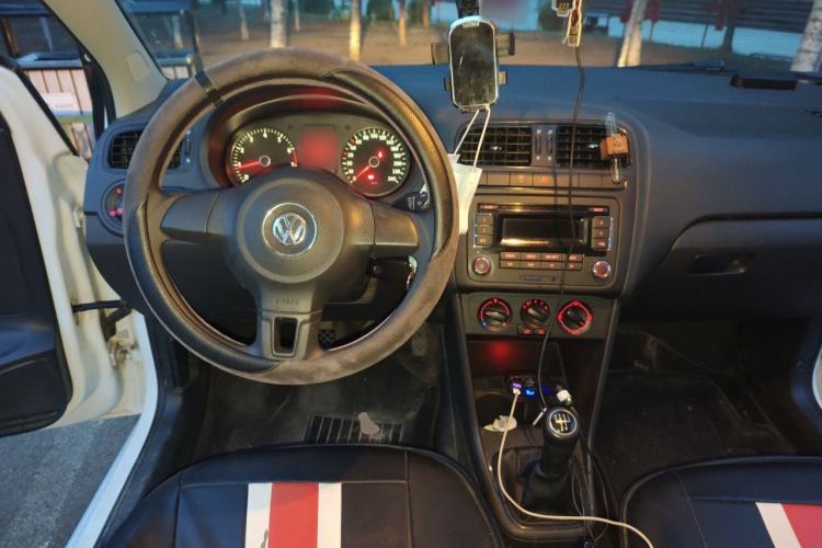 Used Volkswagen Polo 2011 1.4L Manual ZhiLe Edition Steering Wheel