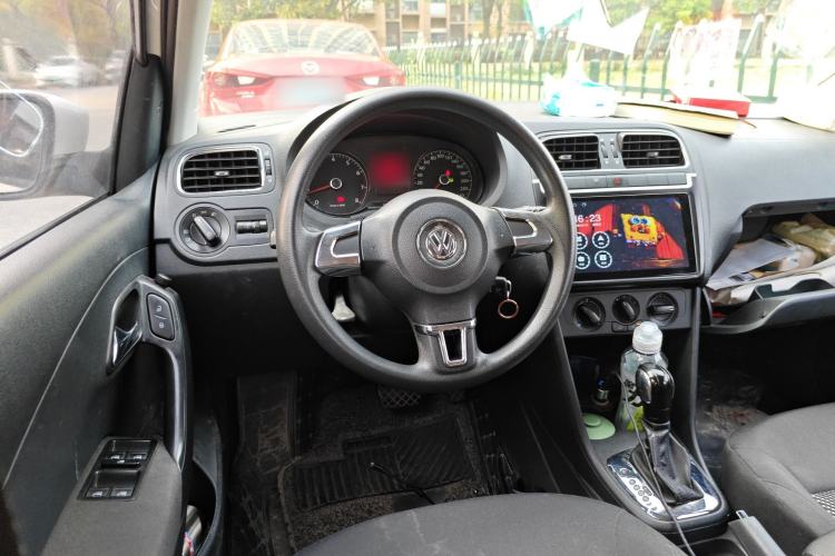 Used Volkswagen Polo 2011 1.4L Automatic ZhiShang Version Steering Wheel