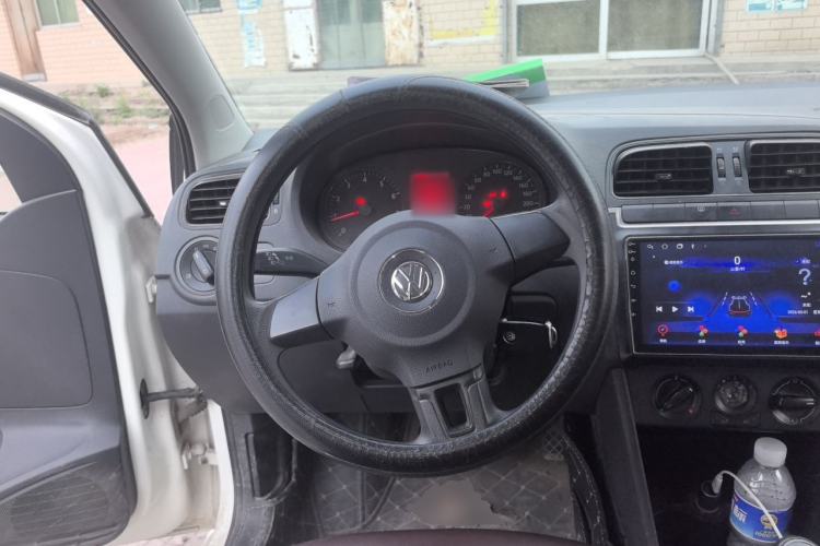 Used Volkswagen Polo 2011 1.4L Manual ZhiLe Edition Steering Wheel