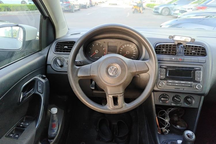 Used Volkswagen Polo 2011 1.4L Manual ZhiLe Edition Steering Wheel