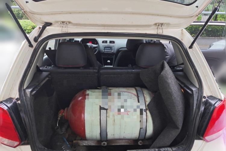 Used Volkswagen Polo 2011 1.6L Manual ZhiShang Edition Trunk