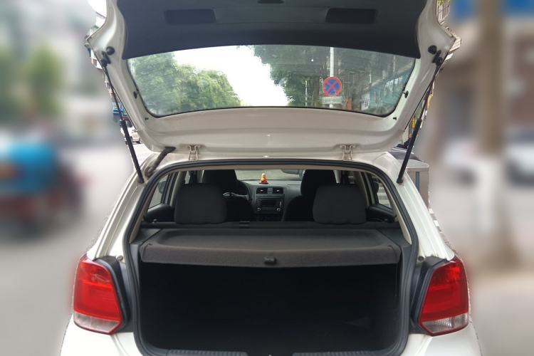 Used Volkswagen Polo 2011 1.4L Manual ZhiLe Edition Trunk