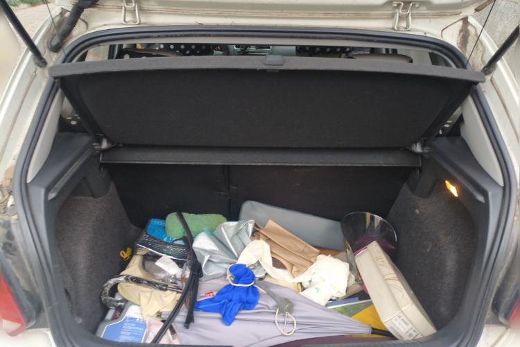 Used Volkswagen Polo 2011 1.6L Automatic ZhiShang Version Trunk