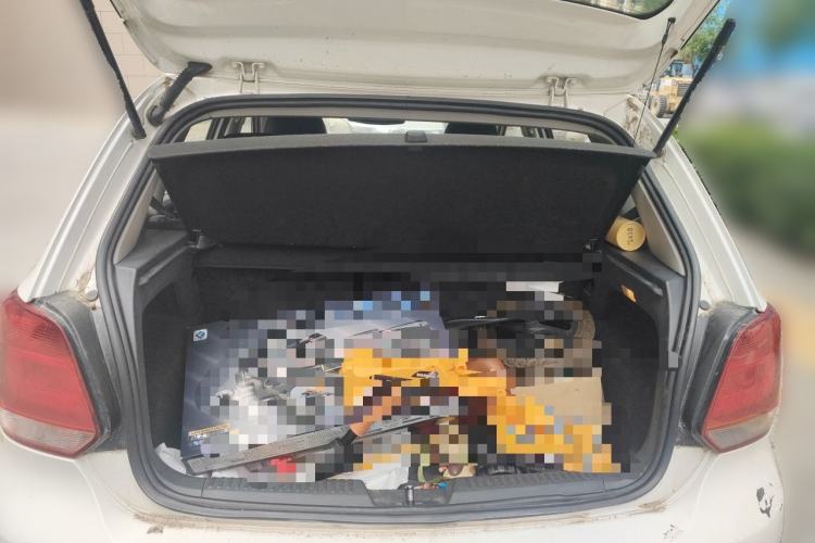 Used Volkswagen Polo 2011 1.6L Automatic ZhiKu Edition Trunk