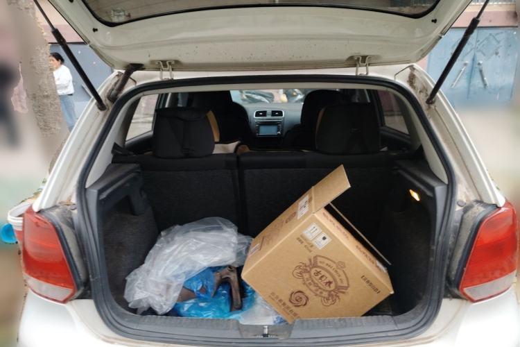 Used Volkswagen Polo 2011 1.6L Manual ZhiShang Edition Trunk