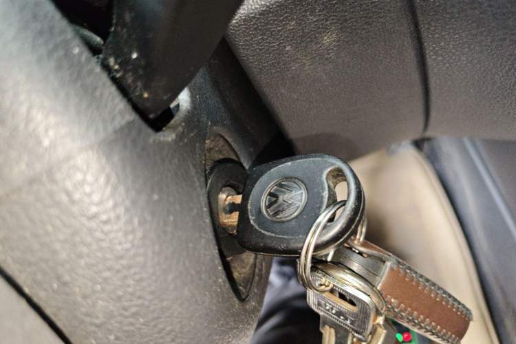 Used Volkswagen Polo 2011 1.4L Manual ZhiLe Edition Vehicle Key