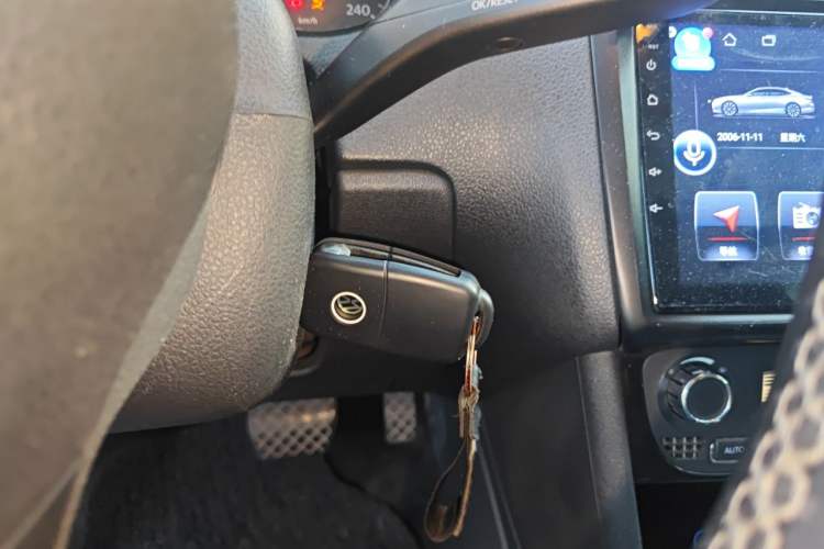 Used Volkswagen Polo 2011 1.4L Automatic ZhiCool Edition Vehicle Key