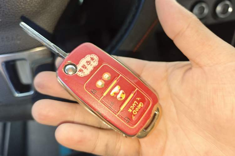 Used Volkswagen Polo 2011 1.6L Automatic ZhiShang Version Vehicle Key