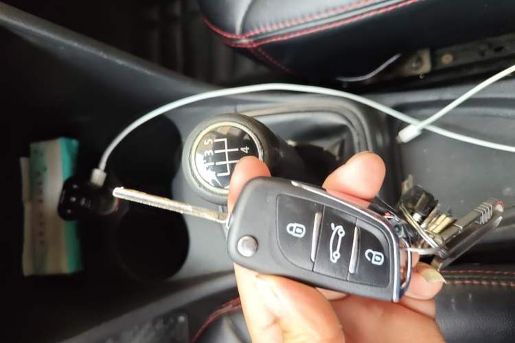Used Volkswagen Polo 2011 1.6L Manual ZhiShang Edition Vehicle Key