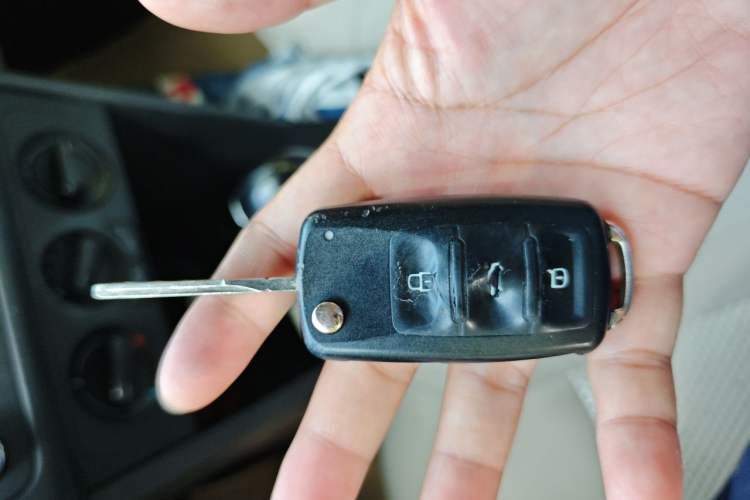 Used Volkswagen Polo 2011 1.4L Automatic ZhiShang Version Vehicle Key