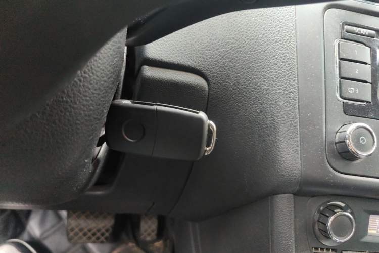 Used Volkswagen Polo 2011 1.4L Automatic ZhiCool Edition Vehicle Key
