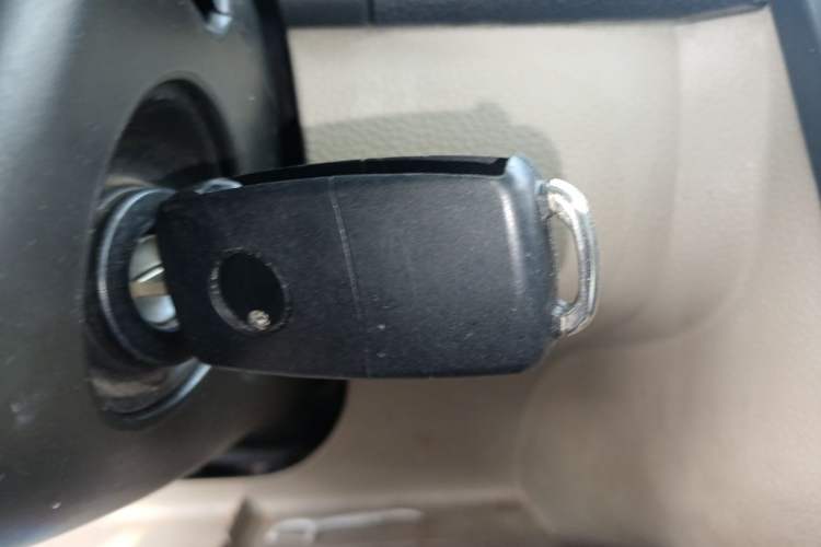 Used Volkswagen Polo 2011 Jingqu 1.4L Manual Sile Edition Vehicle Key