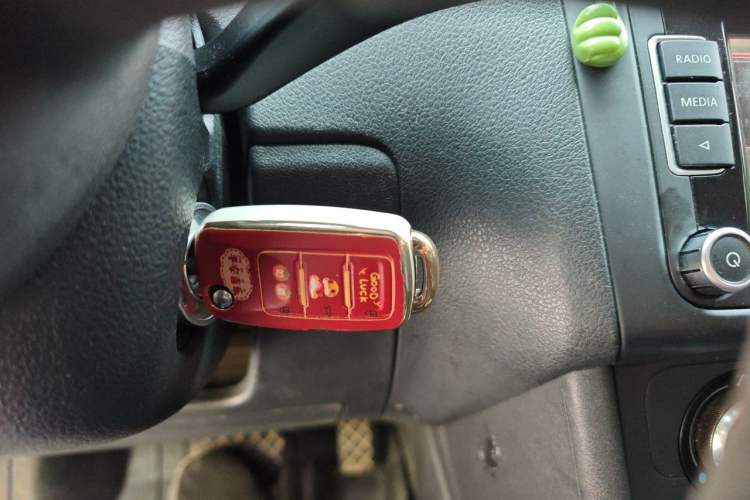 Used Volkswagen Polo 2011 1.6L Automatic ZhiShang Version Vehicle Key