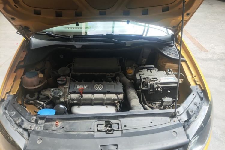 Used Volkswagen Polo 2011 1.4L Automatic ZhiCool Edition Engine Bay