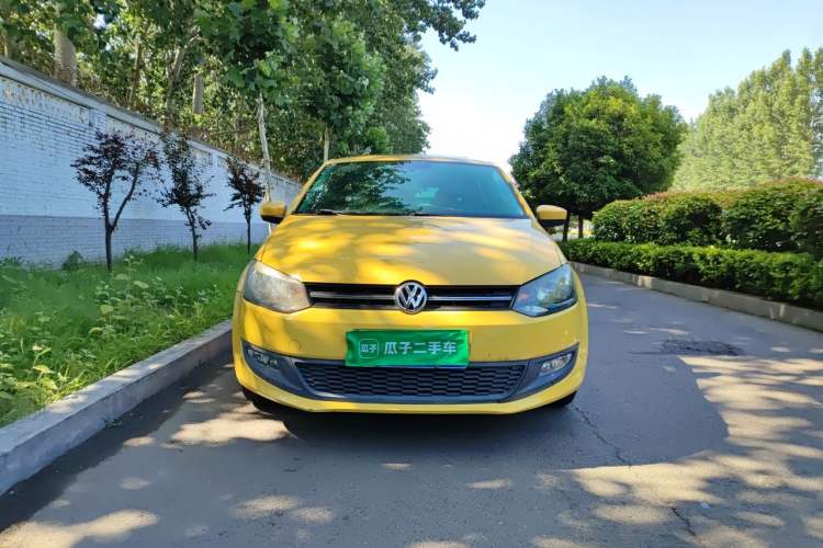 Used Volkswagen Polo 2011 1.6L Automatic ZhiShang Version Front