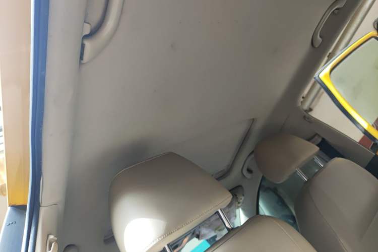 Used Volkswagen Polo 2011 1.4L Automatic ZhiCool Edition Headliner