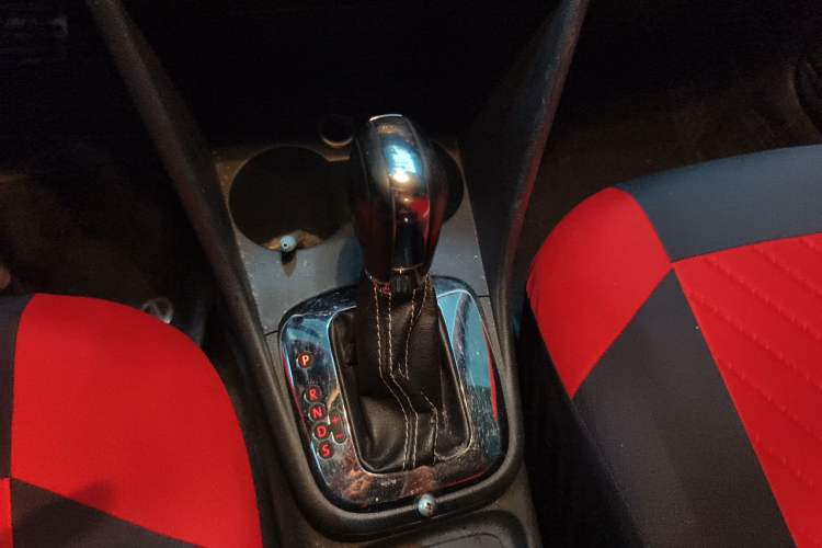 Used Volkswagen Polo 2012 1.6L Cross Polo Automatic Transmission Gear Lever