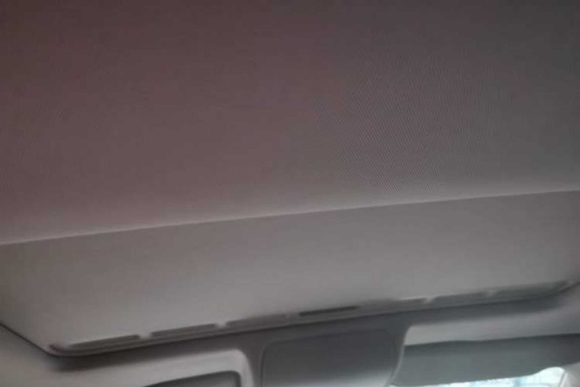 Used Volkswagen Polo 2012 1.6L Cross Polo MT Headliner