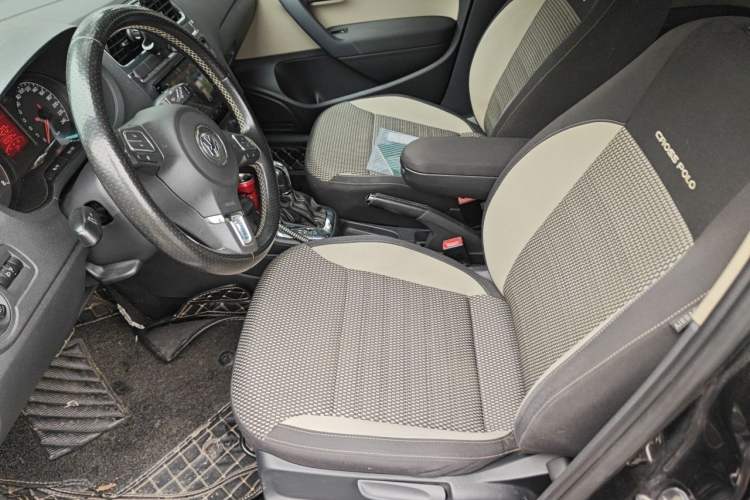 Used Volkswagen Polo 2012 1.6L Cross Polo Automatic Transmission Left Front Seat