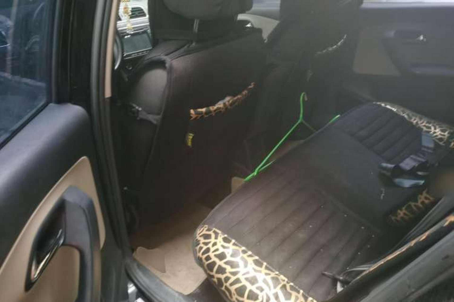 Used Volkswagen Polo 2012 1.6L Cross Polo MT Left Rear Seat