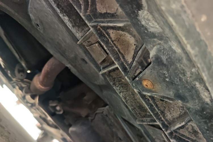 Used Volkswagen Polo 2012 1.6L Cross Polo Automatic Transmission Chassis Front
