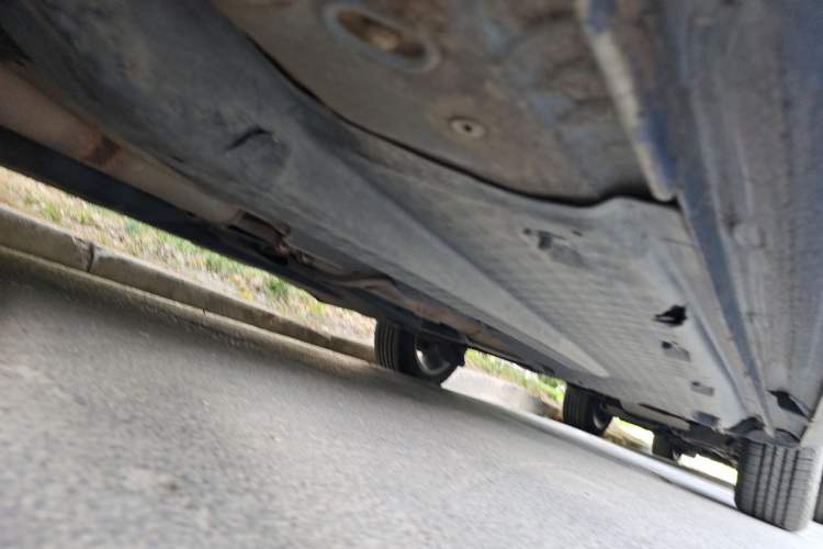 Used Volkswagen Polo 2012 1.6L Cross Polo Automatic Transmission Chassis Front Left