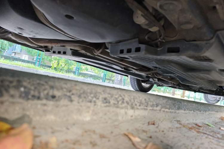 Used Volkswagen Polo 2012 1.6L Cross Polo Automatic Transmission Chassis Rear Right