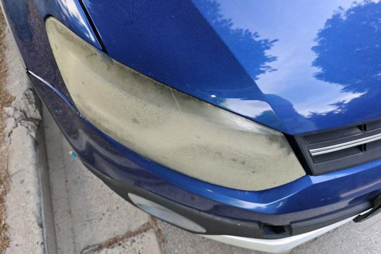 Used Volkswagen Polo 2012 1.6L Cross Polo Automatic Transmission Right Front Headlight
