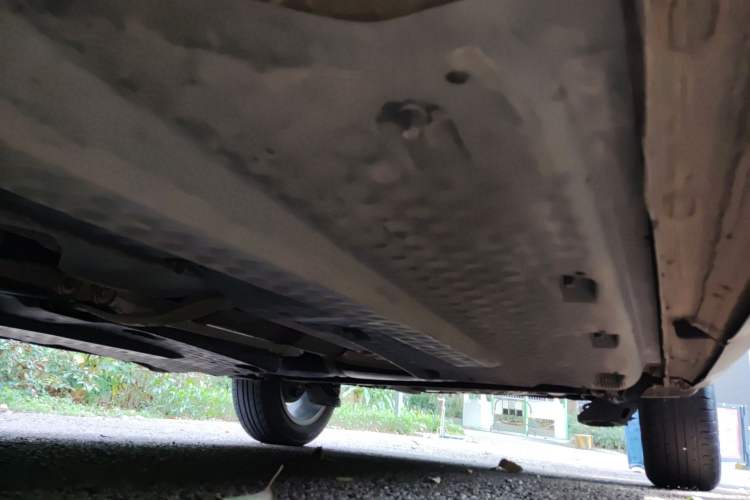 Used Volkswagen Polo 2012 1.6L Cross Polo Automatic Transmission Chassis Front Left