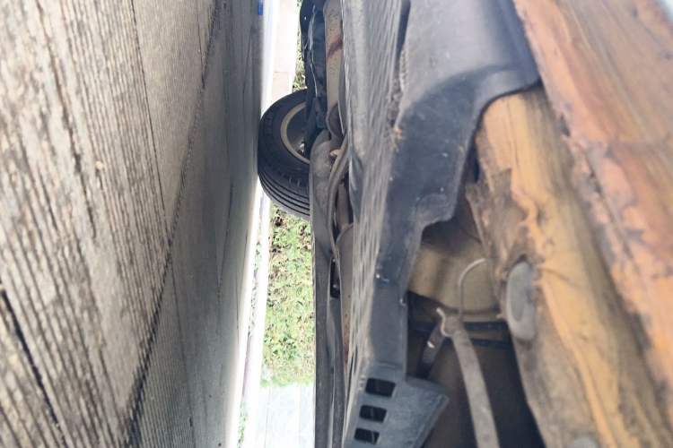 Used Volkswagen Polo 2012 1.6L Cross Polo MT Chassis Rear Left