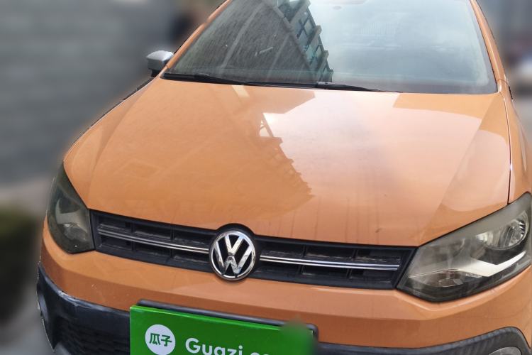 Used Volkswagen Polo 2012 1.6L Cross Polo MT Front