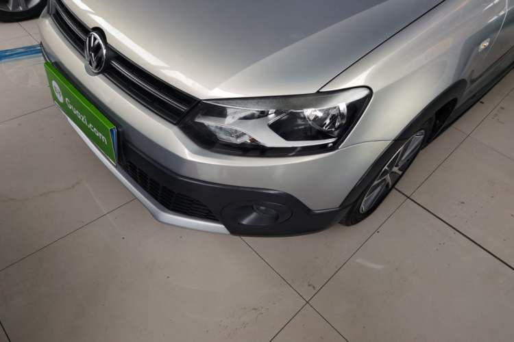 Used Volkswagen Polo 2012 1.6L Cross Polo Automatic Transmission Left Front Headlight