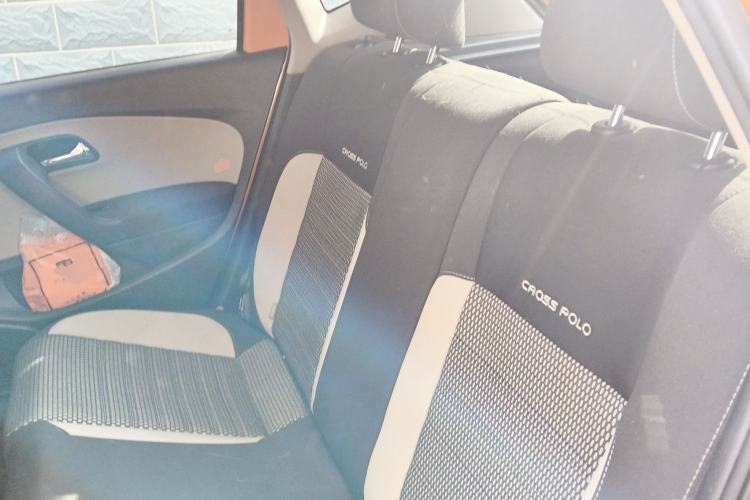 Used Volkswagen Polo 2012 1.6L Cross Polo MT Left Rear Seat