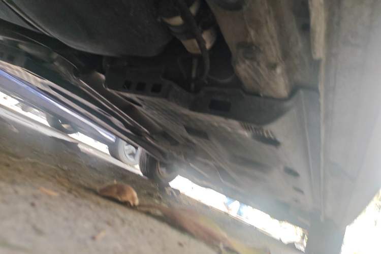 Used Volkswagen Polo 2012 1.6L Cross Polo MT Chassis Rear Right
