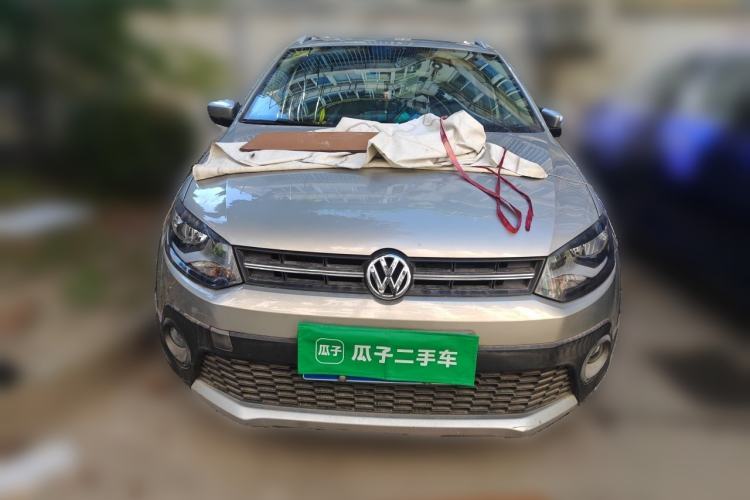 Used Volkswagen Polo 2012 1.6L Cross Polo MT Front