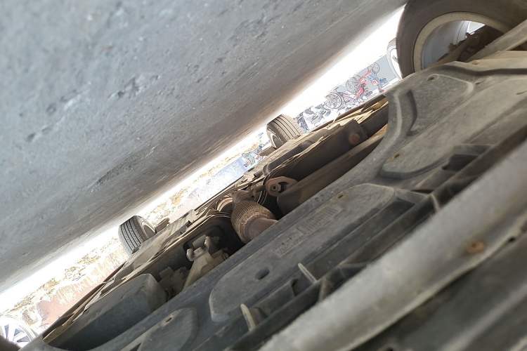 Used Volkswagen Polo 2012 1.6L Cross Polo Automatic Transmission Chassis Front
