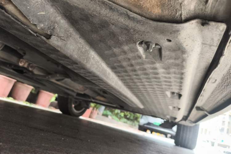Used Volkswagen Polo 2012 1.6L Cross Polo Automatic Transmission Chassis Front Left