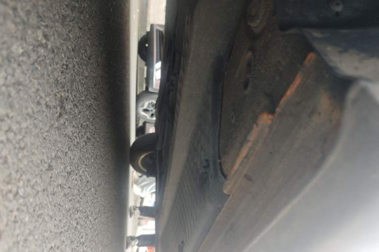 Used Volkswagen Polo 2012 1.6L Cross Polo Automatic Transmission Chassis Front Left