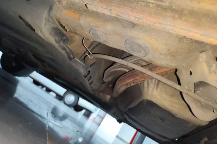 Used Volkswagen Polo 2012 1.6L Cross Polo Automatic Transmission Chassis Rear Left
