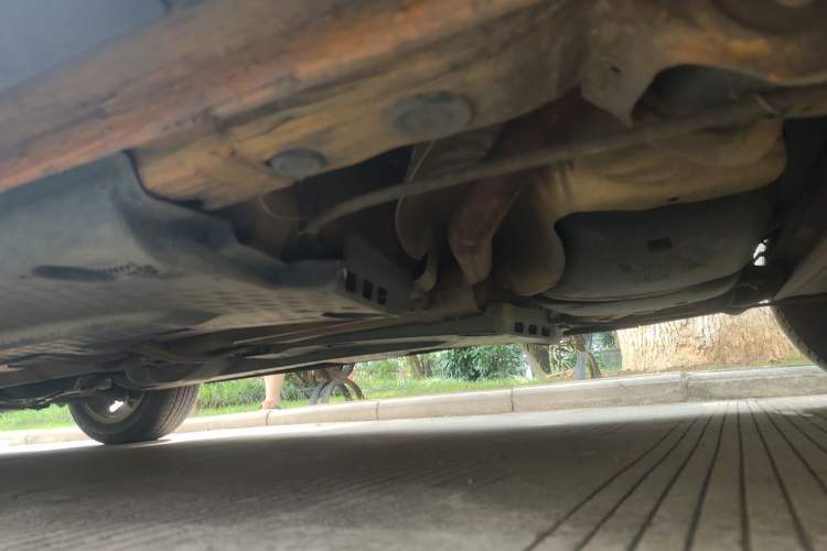 Used Volkswagen Polo 2012 1.6L Cross Polo Automatic Transmission Chassis Rear Left