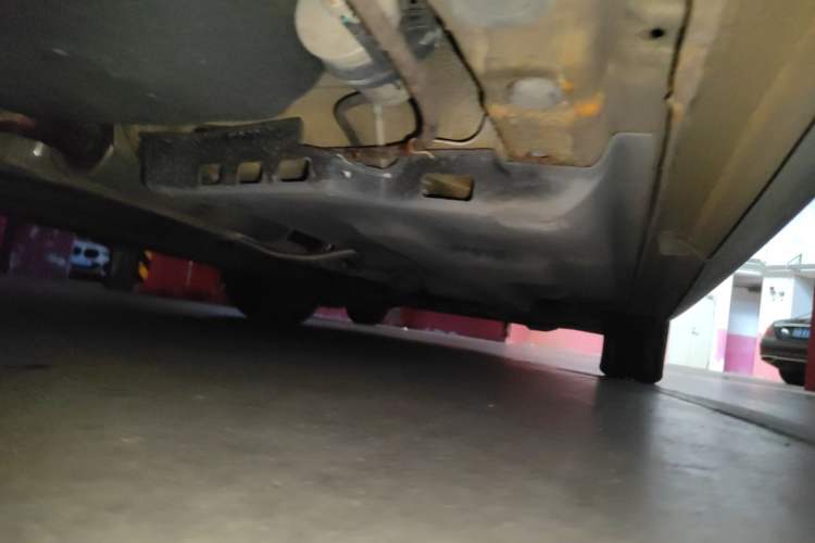 Used Volkswagen Polo 2012 1.6L Cross Polo Automatic Transmission Chassis Rear Right