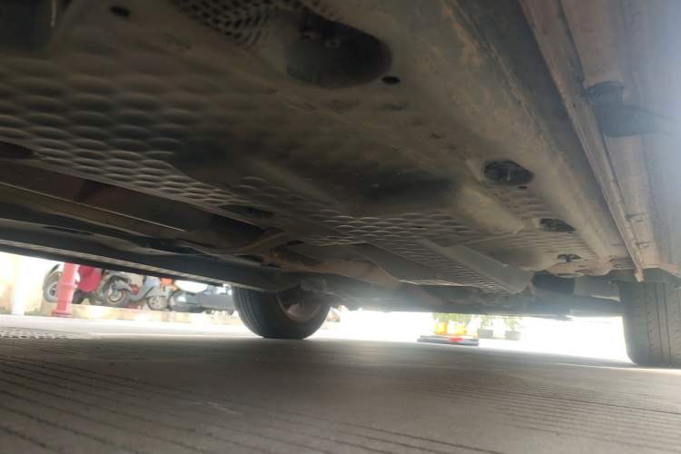 Used Volkswagen Polo 2012 1.6L Cross Polo Automatic Transmission Chassis Rear Right